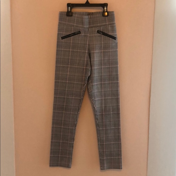 Old Navy Other - NWOT Old Navy Plaid Pants